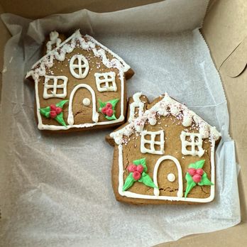 Scones & Doilies - Bakeries Near Me - Lafayette, Indiana