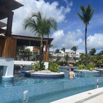 Excellence Resort - Resorts Near Me - Playa Mujeres, ROO