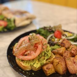 Avocado toast