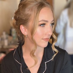 Sandra Merlan Makeup - Bridesmaid soft glam by Sandra