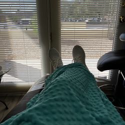 Scottsdale Dental Bottega - Feeling at home and relaxed in Dr. Vaysman's treatment room