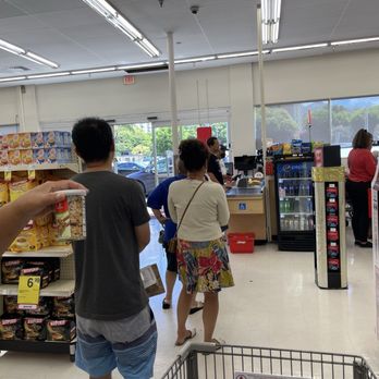 Longs Drugs - Customers waiting in long lines only 3 registered open? - Drugstores Near Me - Honolulu, Hawaii Longs Drugs - Customers waiting in long lines only 3 registered open? - Drugstores Near Me - Honolulu, Hawaii