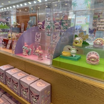 Miniso - Accessories Near Me - Irvine, California Miniso - Accessories Near Me - Irvine, California