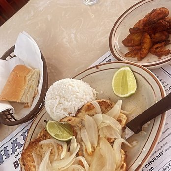 Habana Vieja Restaurant - Bistec a la plancha - Cuban Near Me - Miami, Florida Habana Vieja Restaurant - Bistec a la plancha - Cuban Near Me - Miami, Florida