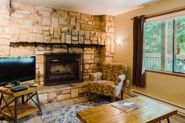 LOGE Alta Crystal by null