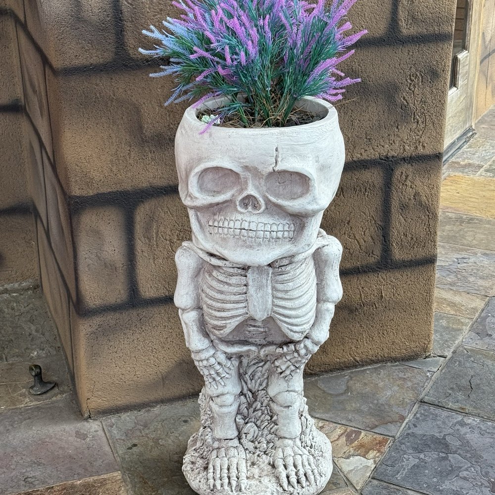 Haunted Castle Cafe - Planter at entry. - Seafood Near Me - Plano, Texas Haunted Castle Cafe - Planter at entry. - Seafood Near Me - Plano, Texas