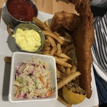 Ralph And Avas Kitchen and Bar - New American Near Me - Mooresville, Indiana Ralph And Avas Kitchen and Bar - New American Near Me - Mooresville, Indiana