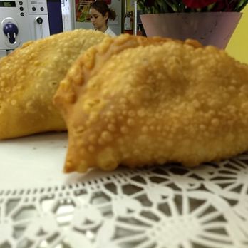 Dolce Vita Bakery Cafe - Empanadas - Cafes Near Me - Gainesville, Florida