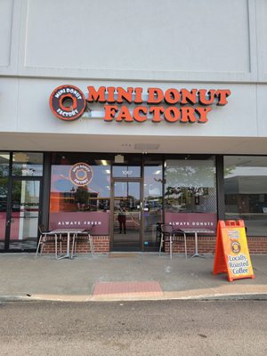 Mini Donut Factory by null