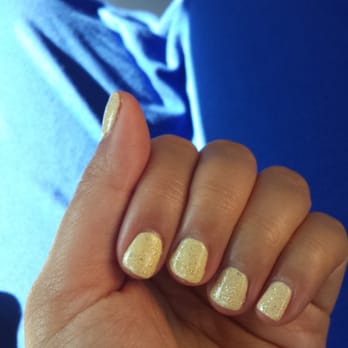 Savvy Nails and Spa - Yellow shellac with glitter. - Nail Salons Near Me - Seattle, Washington Savvy Nails and Spa - Yellow shellac with glitter. - Nail Salons Near Me - Seattle, Washington