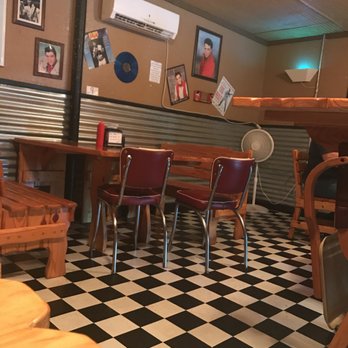 Mad Mack's Burger - Very diner like - Burgers Near Me - San Antonio, Texas Mad Mack's Burger - Very diner like - Burgers Near Me - San Antonio, Texas