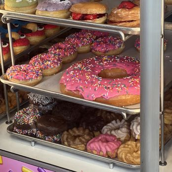 Colorado Donuts - HUGE Homer Simpson donut: $25 bucks. If you want one and it's not on display- give them 24hrs notice. - Donuts Near Me - Los Angeles, California