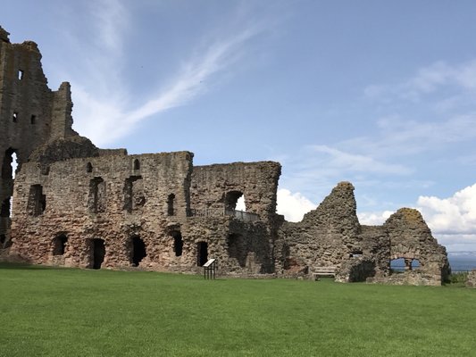 Tantallon Castle by null