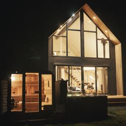 Sidanna Retreat - Then oceanfront chalet