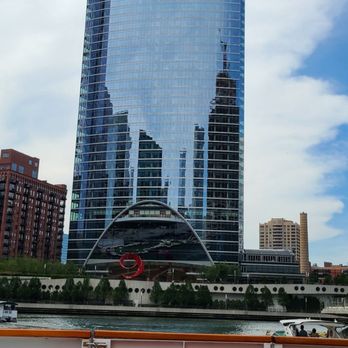 Shoreline Sightseeing - Architectural Tours Near Me - Chicago, Illinois