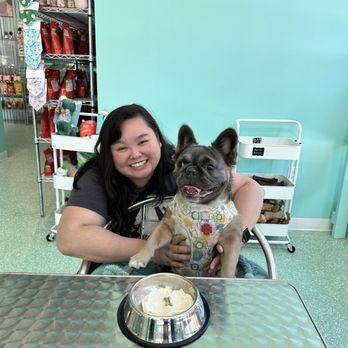 Salty Paws - Pet Stores Near Me - Milwaukee, Wisconsin
