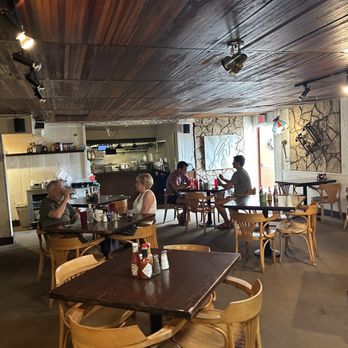 Point Break - Inside is dog friendly and homey feel. - American Near Me - San Diego, California Point Break - Inside is dog friendly and homey feel. - American Near Me - San Diego, California