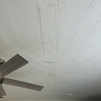 J.A.C Drywall - Before (living room) - Drywall Installation & Repair Near Me J.A.C Drywall - Before (living room) - Drywall Installation & Repair Near Me
