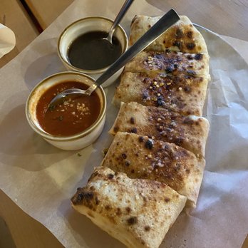 Minnie Olivia Pizzeria - Mozzarella Stuffed Garlic Bread - Pizza Near Me - Alpharetta, Georgia