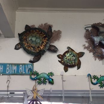 Capitola Seashells - I love turtles - Gift Shops Near Me - Capitola, California Capitola Seashells - I love turtles - Gift Shops Near Me - Capitola, California