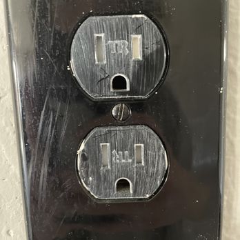 FirstKey Homes - Outlets FILLED with paint - Property Management Near Me - Richardson, Texas