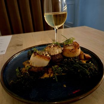 Coast 236 Restaurant & Bar - Autumnal Scallop + Pork Belly * seared scallop, sweet potato + tarragon hash, fried broccolini, roasted pepitas - Italian Near Me - Saugatuck, Michigan Coast 236 Restaurant & Bar - Autumnal Scallop + Pork Belly * seared scallop, sweet potato + tarragon hash, fried broccolini, roasted pepitas - Italian Near Me - Saugatuck, Michigan