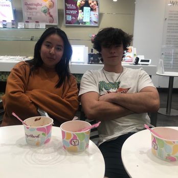 Yogurtland - three bowls, two friends - Ice Cream & Frozen Yogurt Near Me - Los Angeles, California Yogurtland - three bowls, two friends - Ice Cream & Frozen Yogurt Near Me - Los Angeles, California