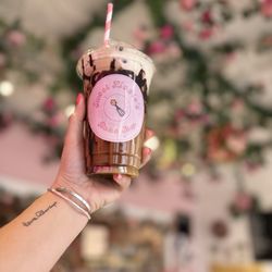 Sweet Lizzie's Bake Shop