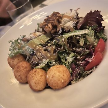 Social Corner - Fried goat cheese salad - excellent! - Pizza Near Me - Vancouver, British Columbia Social Corner - Fried goat cheese salad - excellent! - Pizza Near Me - Vancouver, British Columbia