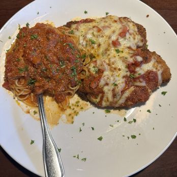 Rosie's Italian Grille - Chicken Parmesan - Italian Near Me - Toledo, Ohio