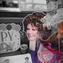 user provided Americas Antique Mall Algonquin photo