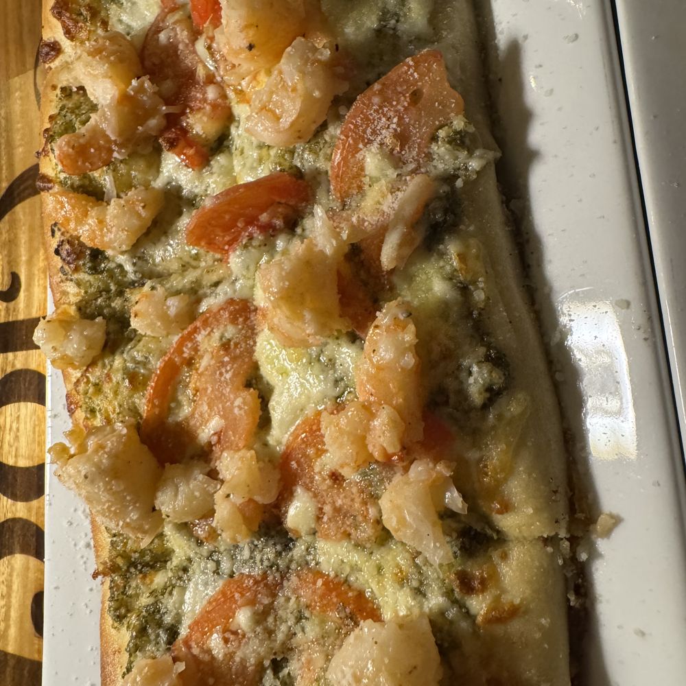 Wine O’Clock - Pesto lover flatbread with shrimp - Beer, Wine & Spirits Near Me - Ocoee, Florida Wine O’Clock - Pesto lover flatbread with shrimp - Beer, Wine & Spirits Near Me - Ocoee, Florida