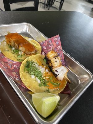 Ramen Del Barrio by null