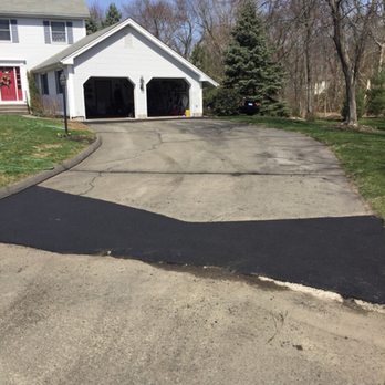 Dillz Driveway - We do hot asphalt cut outs - Masonry/Concrete Near Me Dillz Driveway - We do hot asphalt cut outs - Masonry/Concrete Near Me