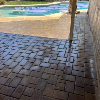 Abraham's Fence - Back patio pavers - Fences & Gates Near Me Abraham's Fence - Back patio pavers - Fences & Gates Near Me