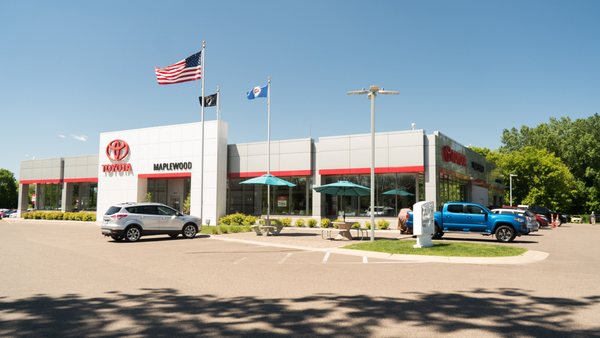 MAPLEWOOD TOYOTA - Updated July 2025 - 72 Photos & 127 Reviews - 2873 ...