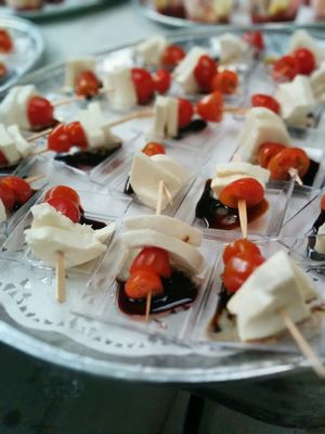 California Cookout Catering by null