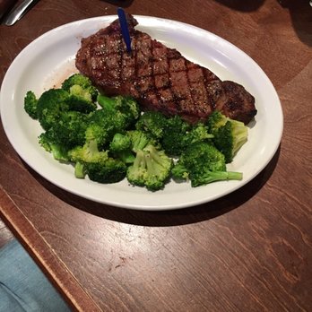 Logan's Roadhouse - Great Steak - Steakhouses Near Me - Dickson, Tennessee