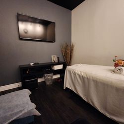 Footscape Reflexology & Massage Spa