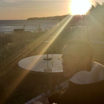 Geoffrey's Malibu - Sunsets! - Seafood Near Me - Malibu, California