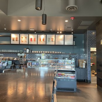 Starbucks - Inside - Coffee & Tea Near Me - St. Louis, Missouri