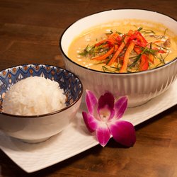 Zaya Thai Pantry