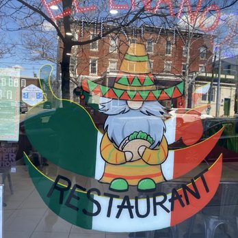El Enano Mexican Restaurant - Window art - Tacos Near Me - Philadelphia, Pennsylvania El Enano Mexican Restaurant - Window art - Tacos Near Me - Philadelphia, Pennsylvania
