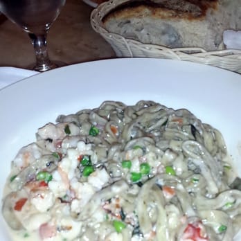 Panza - Tarragon fettucini - AMAZING. - Italian Near Me - Boston, Massachusetts Panza - Tarragon fettucini - AMAZING. - Italian Near Me - Boston, Massachusetts