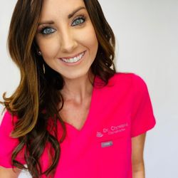 Adjust Your Health Chiropractic - Dr.Christina has been leawoods best chiropractor since 2008!
