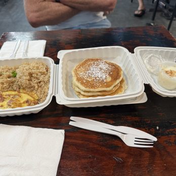 808 Grindz Cafe - Omelet, 3 fluffy pancakes and fried rice - Hawaiian Near Me - Kailua-Kona, Hawaii