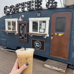 The Cream Bean - Iced caramel latte
