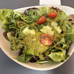 Der Nudelmacher - Vorspeisensalat mit Pesto-Dressing