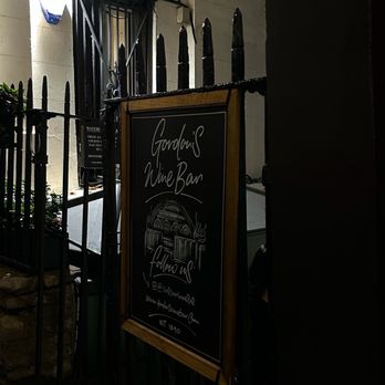 Gordon's Wine Bar - Exterior - Wine Bars Near Me - London, XGL