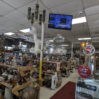 Second Chances Antique Gallery - Inside - Antiques Near Me - Warren, Ohio